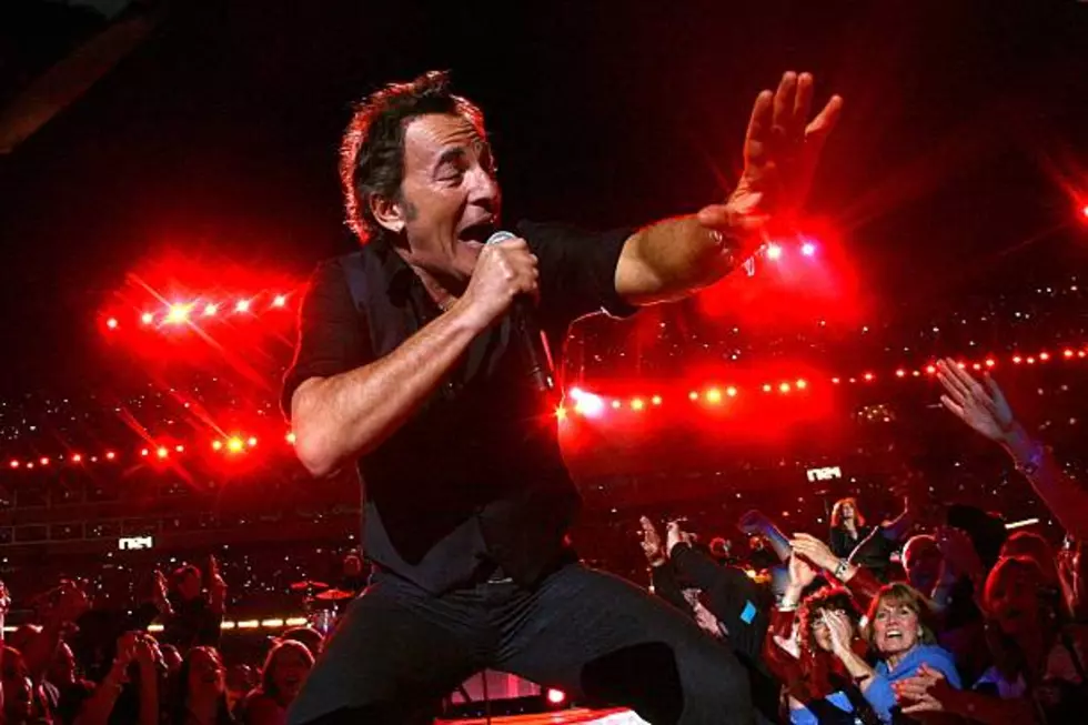 New Jersey’s Springsteen Talks About Illness That forced Him to Cancel Tour
