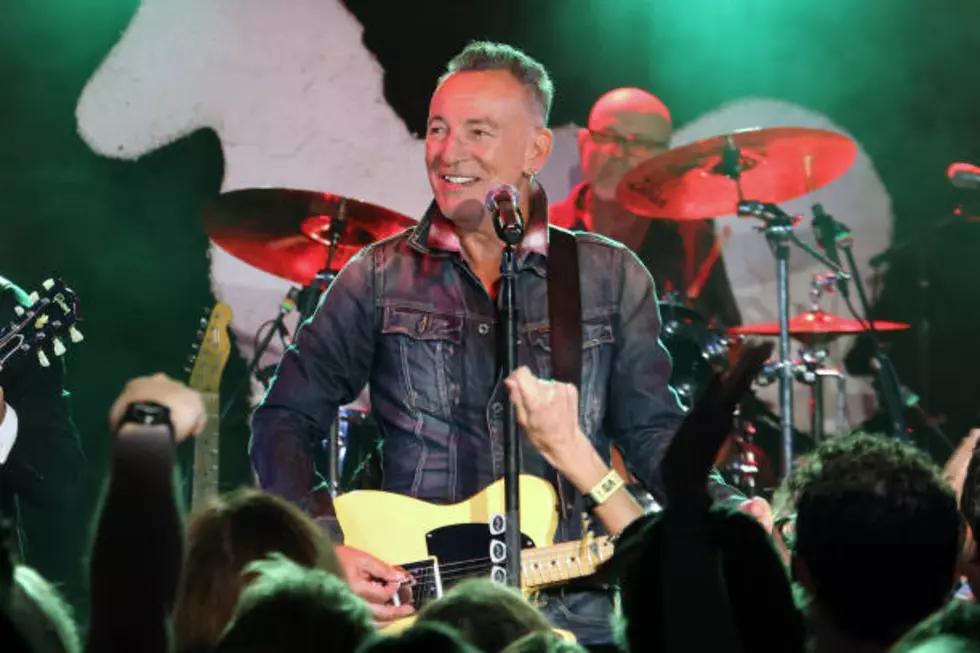 The Boss Surprises Jersey Crowd Saturday Night at the Stony Pony